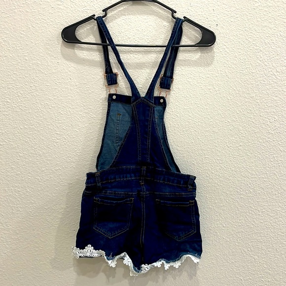 SoHO blue size 12. Dark denim short overalls. Super cute and comfy! - Picture 3 of 3